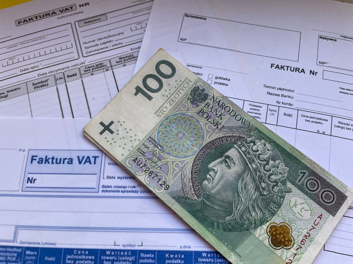 Why Growing Agencies Need An Online Invoice Generator